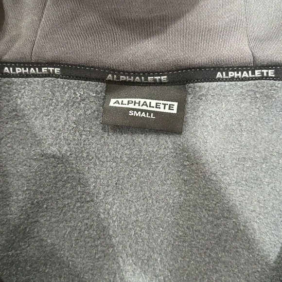 EUC ✨ Alphalete Classic Capital Full Zip Crop Hoodie Smoke - Picture 4 of 5